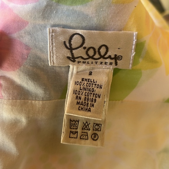 Lily Pulitzer 100% cotton floral print dress. - Picture 6 of 10